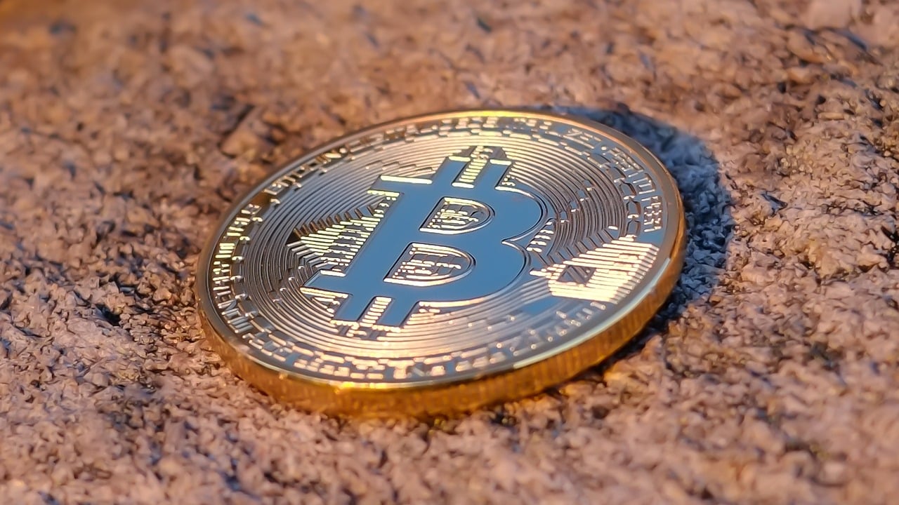 Grayscale Bitcoin Trust Swells up To around $50 Billion as New Installments are Added to the Trust