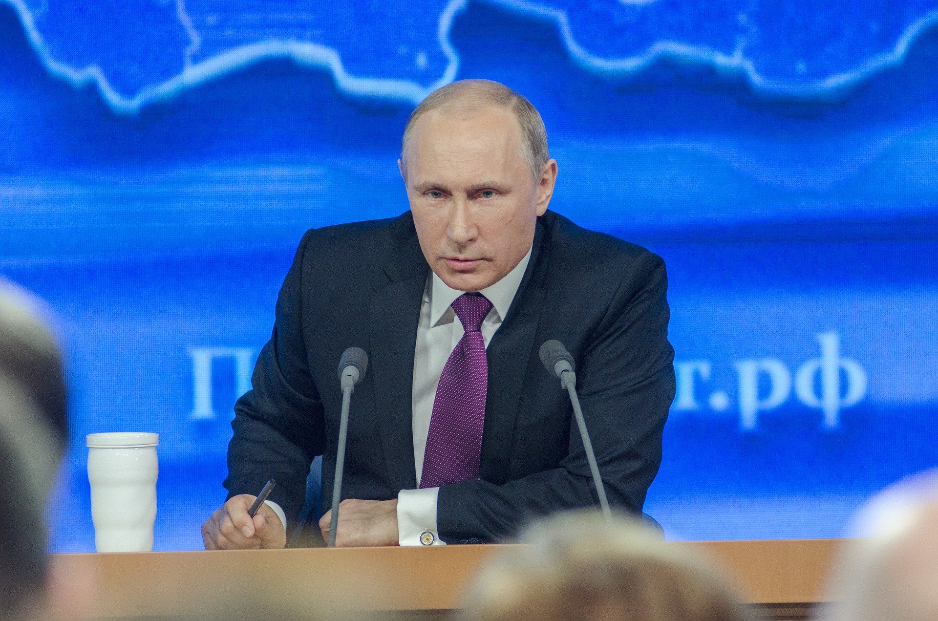 Russian Government may Seize Funds of Citizens to Escape Financial Restrictions
